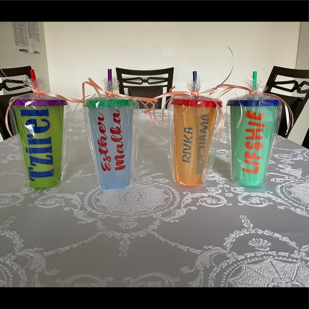 Personalized color changing tumblers with straws!!